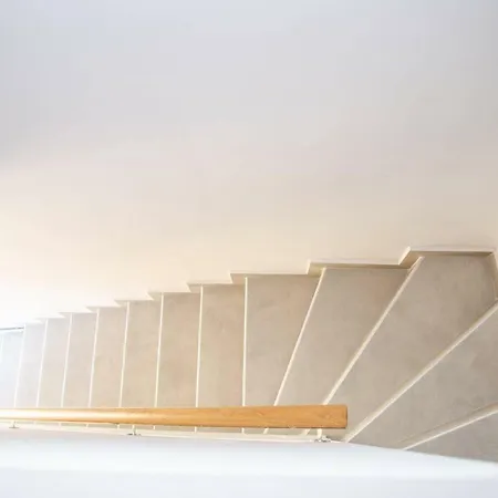 Mos Luxury - The Loft Apartman