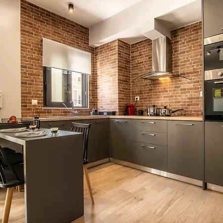 Mos Luxury - The Loft Apartament *