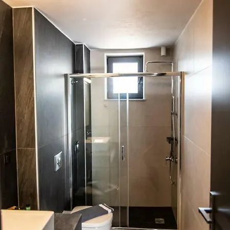 Mos Luxury - The Loft Apartmán