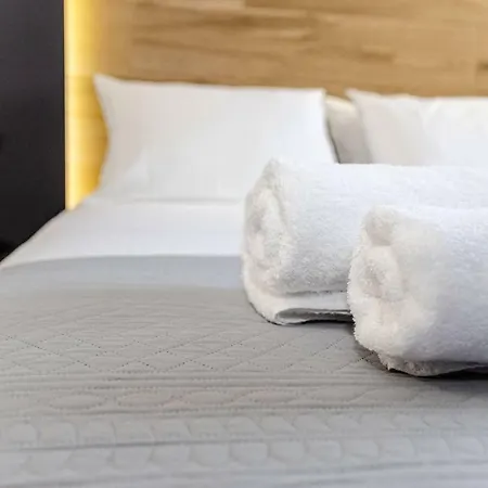 Mos Luxury - The Loft